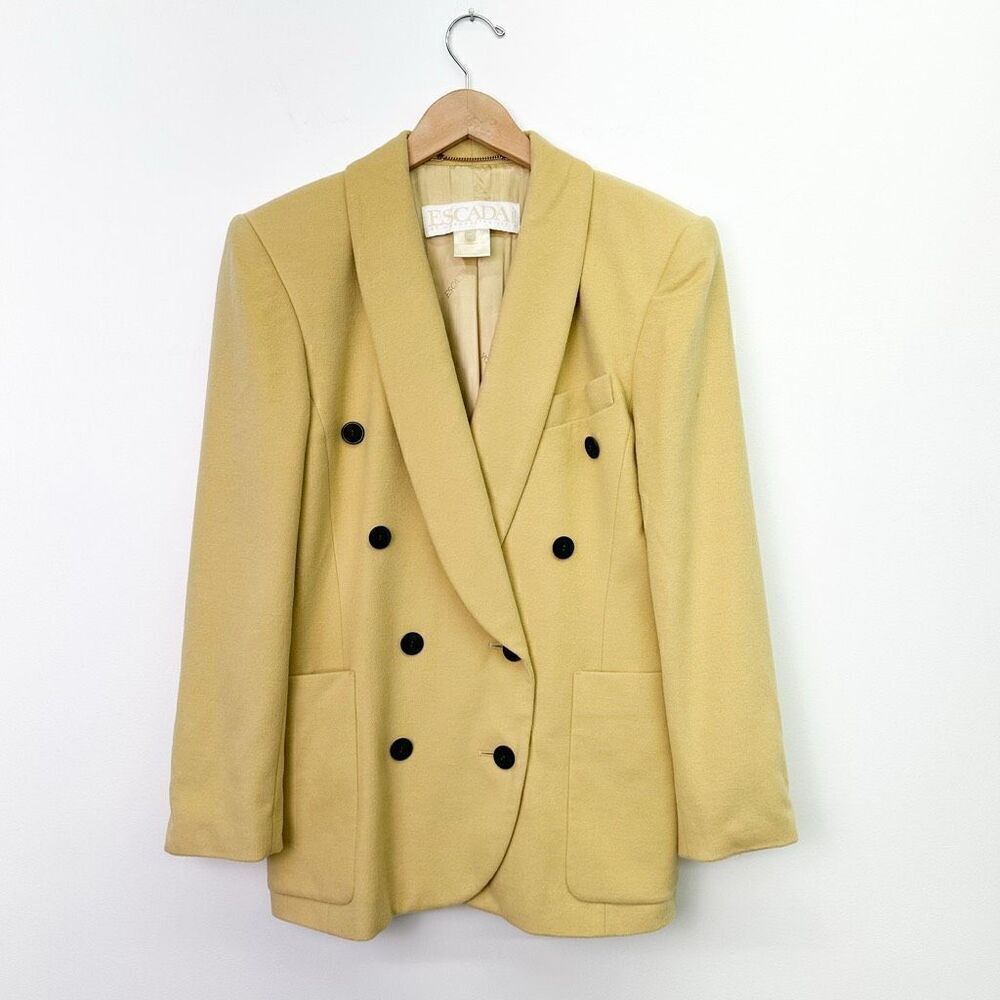 Escada Women’s Vintage Cream Pale Yellow Wool Double Breasted Silk Lined Blazer